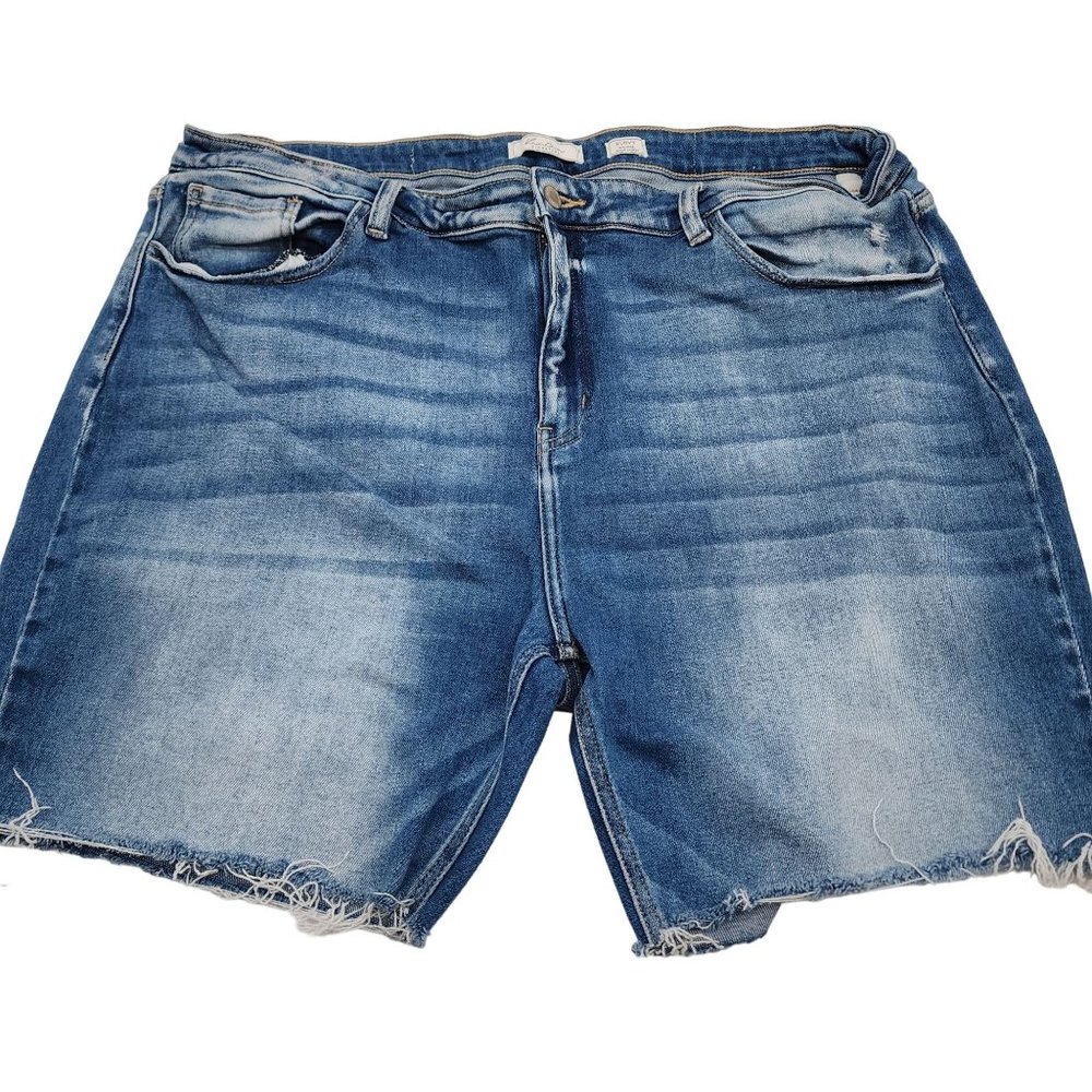 Kan Can Curvy mid rise Cut off Jean shorts Womens size 22 (36)